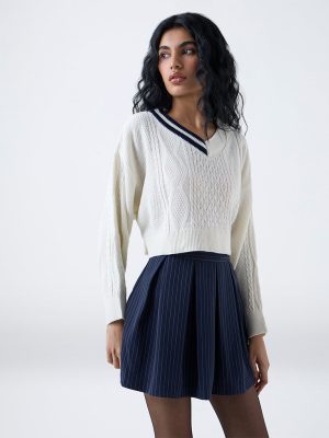 Nuon White Cable Knitted Sweater