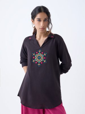 Utsa Black Embroidered Cotton Tunic
