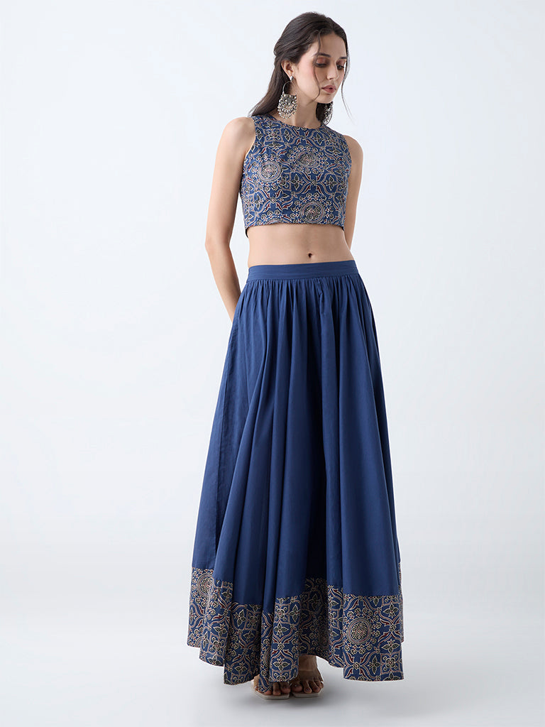 Utsa Indigo Printed Crop Cotton Top - Image 2