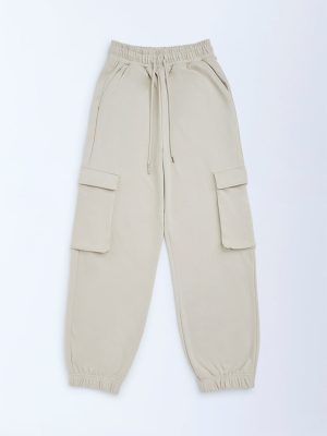 Y&F Kids Beige Solid Mid-Rise Cotton-Blend Joggers