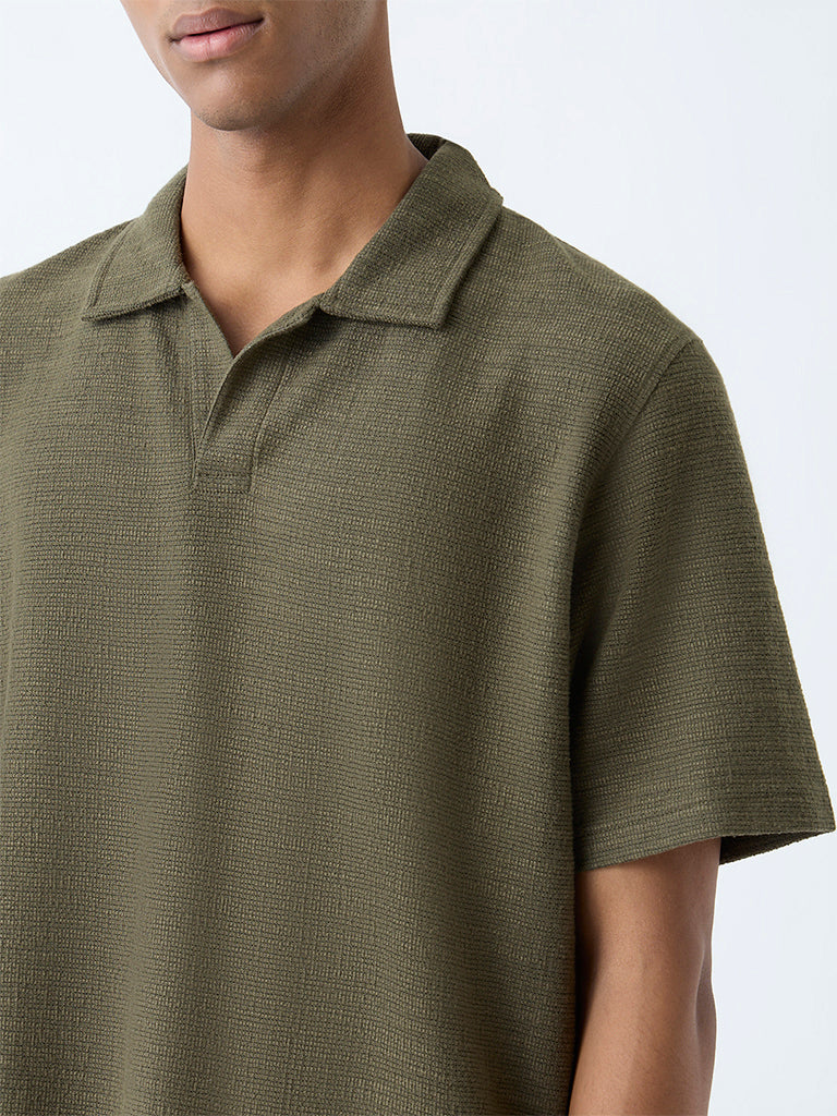 ETA Olive Textured Relaxed-Fit Cotton-Blend T-Shirt - Image 3