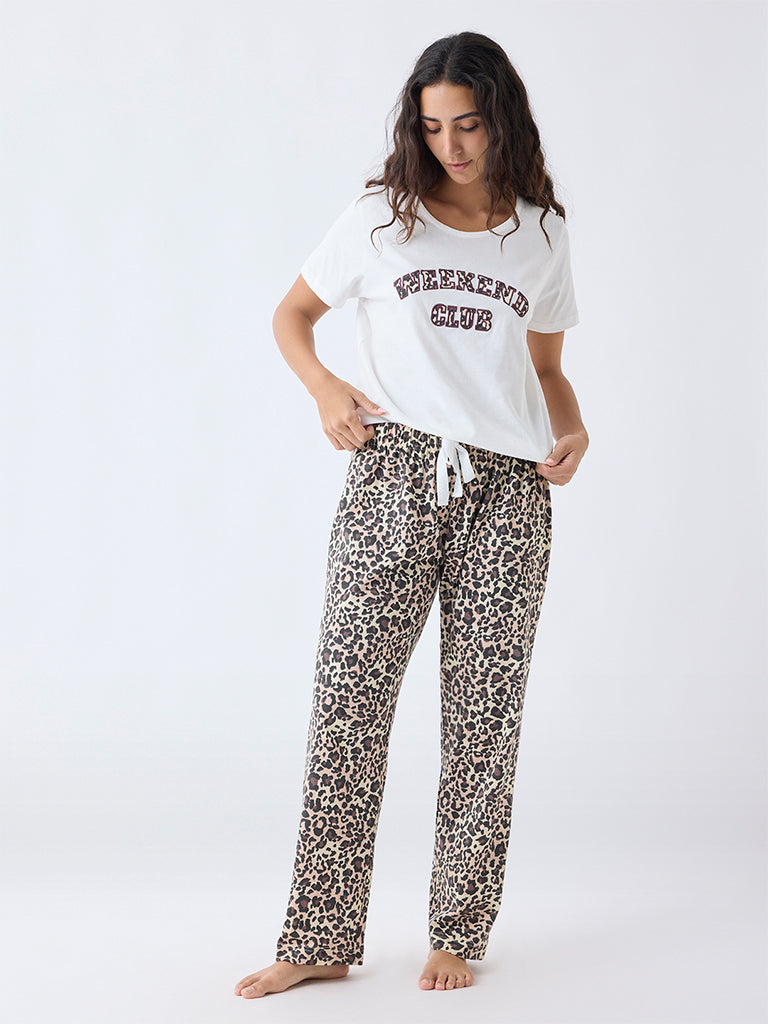 Wunderlove White Text Design Cotton Pyjama Set In A Bag