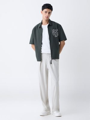 Nuon Off-White Solid Loose-Fit Mid-Rise Cotton Chinos