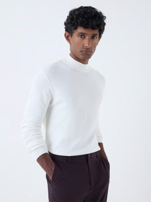 WES Formals White Solid Slim-Fit Sweater