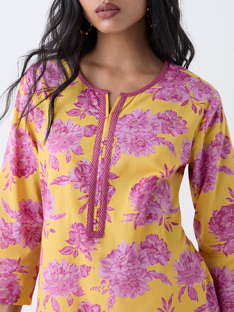 Utsa Yellow Floral Detailed Cotton Straight Kurta - Image 3