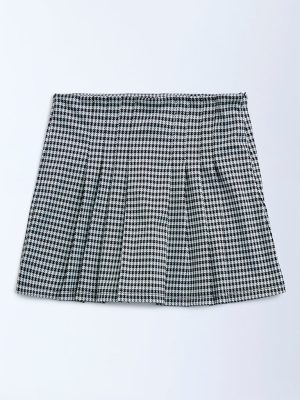 Y&F Kids Black Houndstooth Checkered High-Rise Skort