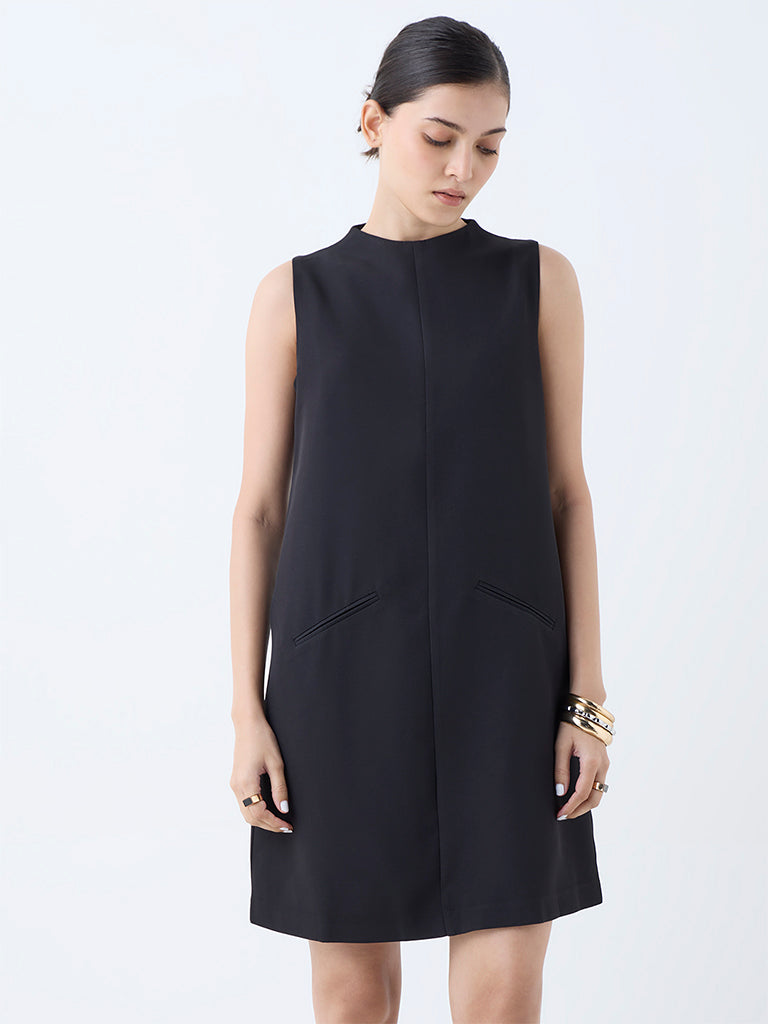 Wardrobe Black Solid Shift Dress - Image 2