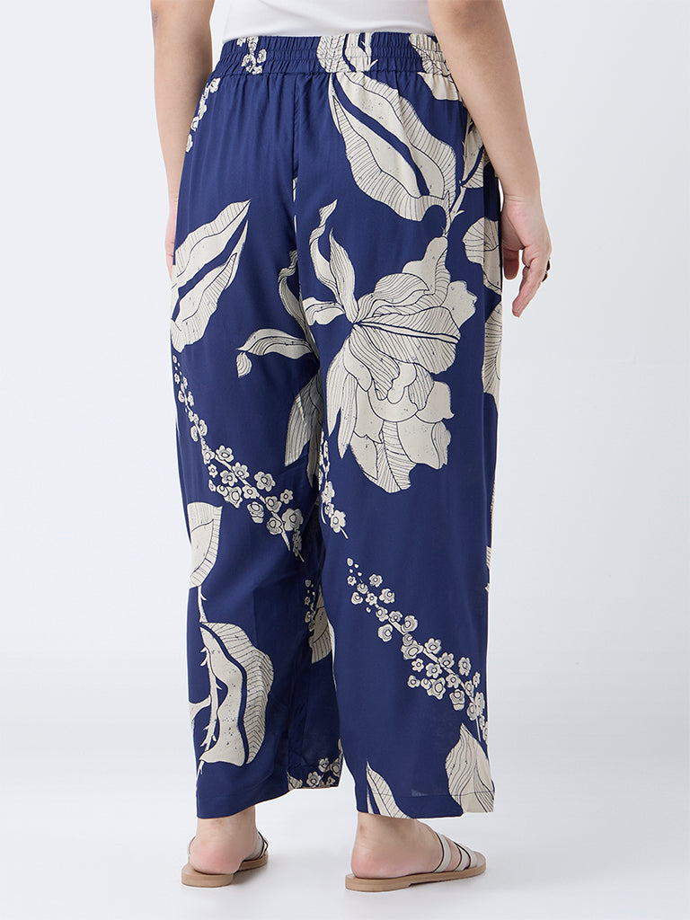 Diza Indigo Floral Printed Pants - Image 4