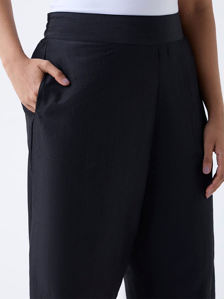 Diza Black Solid Pants - Image 3