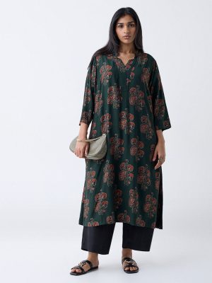 Diza Green Floral Design A-Line Kurta
