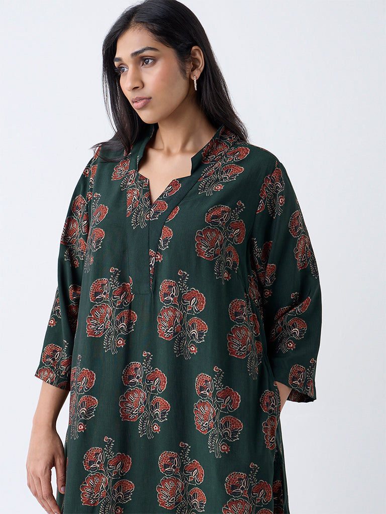 Diza Green Floral Design A-Line Kurta - Image 3