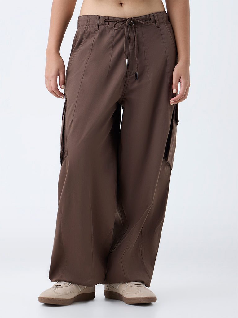 Nuon Brown Cargo-Style High-Rise Cotton-Blend Pants - Image 2
