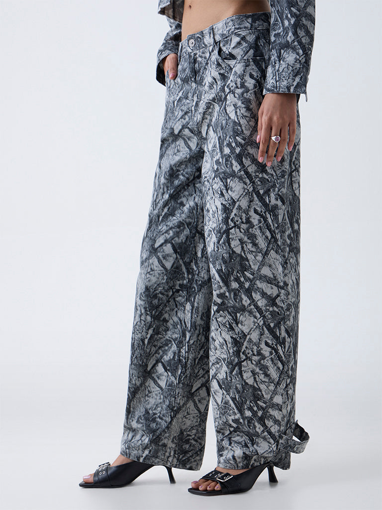 Nuon Grey Camouflage High-Rise Cotton-Blend Trousers - Image 2