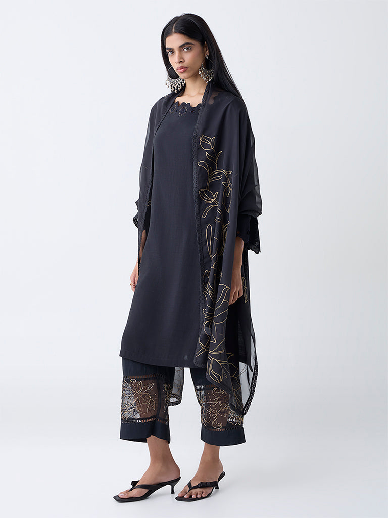 Vark Black Floral Detailed A-Line Ethnic Set