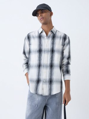 Nuon White Checkered Relaxed-Fit Cotton Shirt