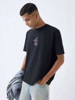 Nuon Black Graphic Printed Relaxed-Fit Cotton T-Shirt