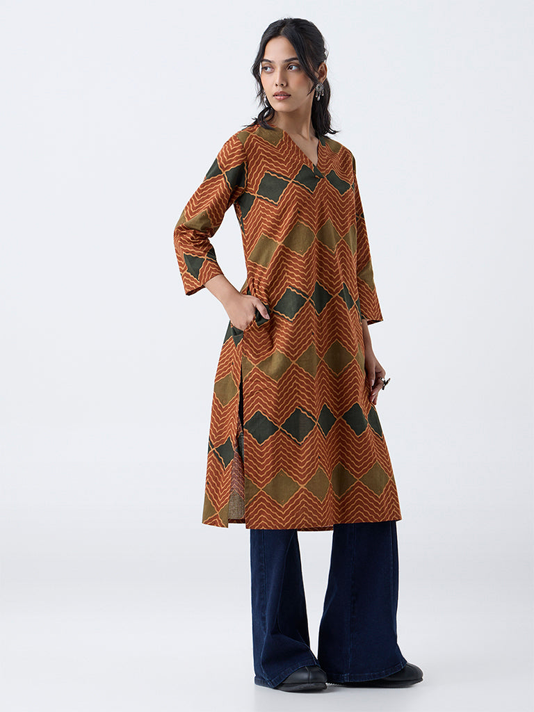 Utsa Rust Chevron Printed Cotton Straight Kurta - Image 2
