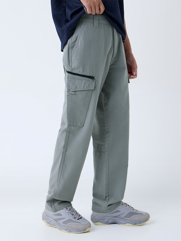 Nuon Sage Solid Relaxed-Fit Mid-Rise Cotton Cargo Pants - Image 3