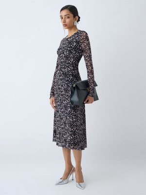 Wardrobe Black Abstract Design A-Line Dress