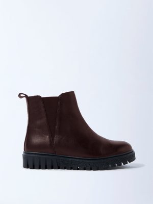 LUNA BLU Brown Chelsea Leather Boots