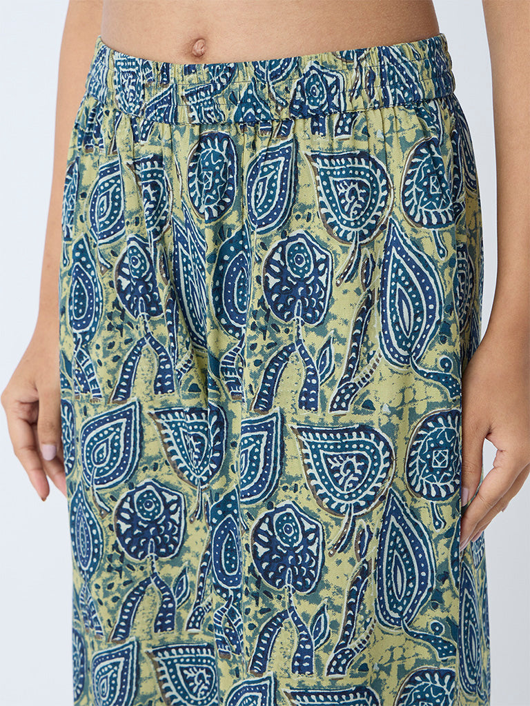 Utsa Green Printed Ethnic Pants - Image 3