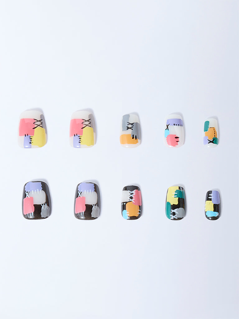 Studiowest Press & Go Graffiti Reusable Press-On Nail Set