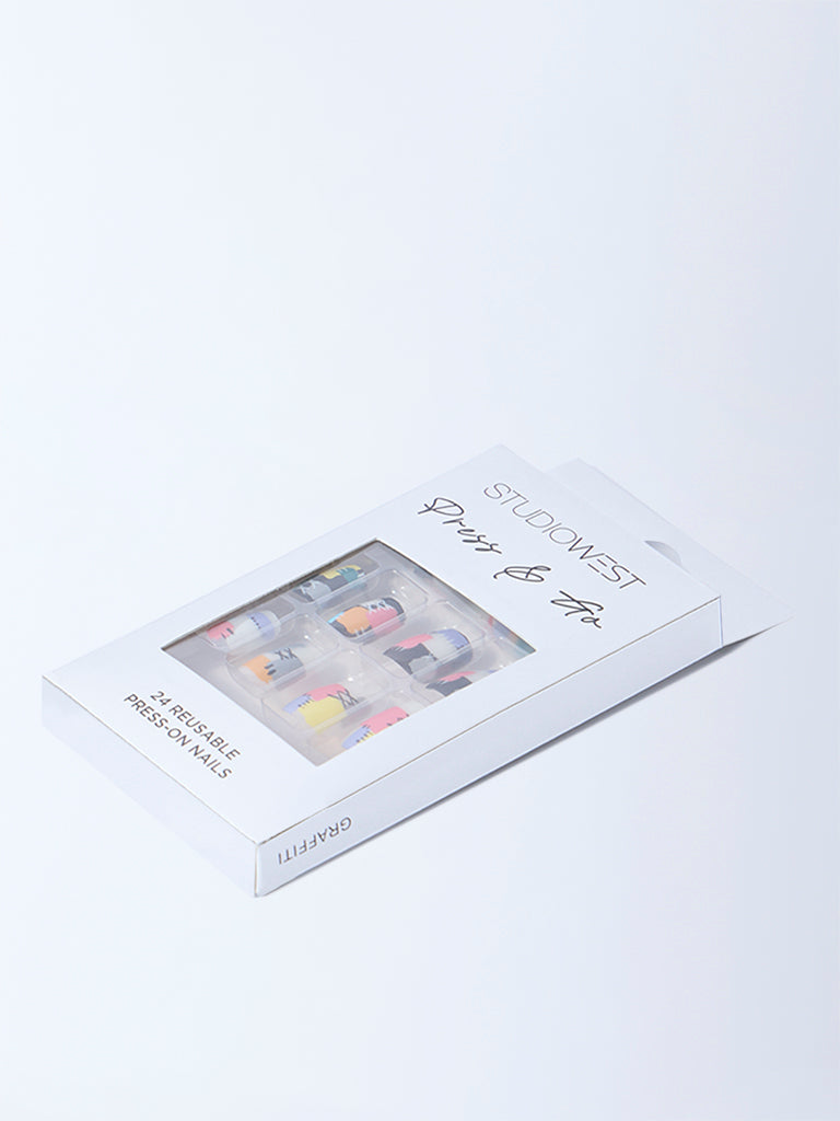 Studiowest Press & Go Graffiti Reusable Press-On Nail Set - Image 3