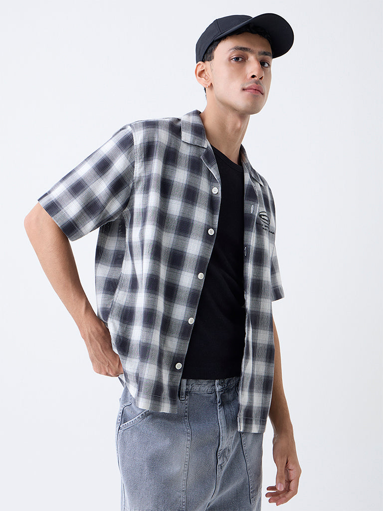 Nuon Black Checkered Relaxed-Fit Cotton Shirt - Image 3