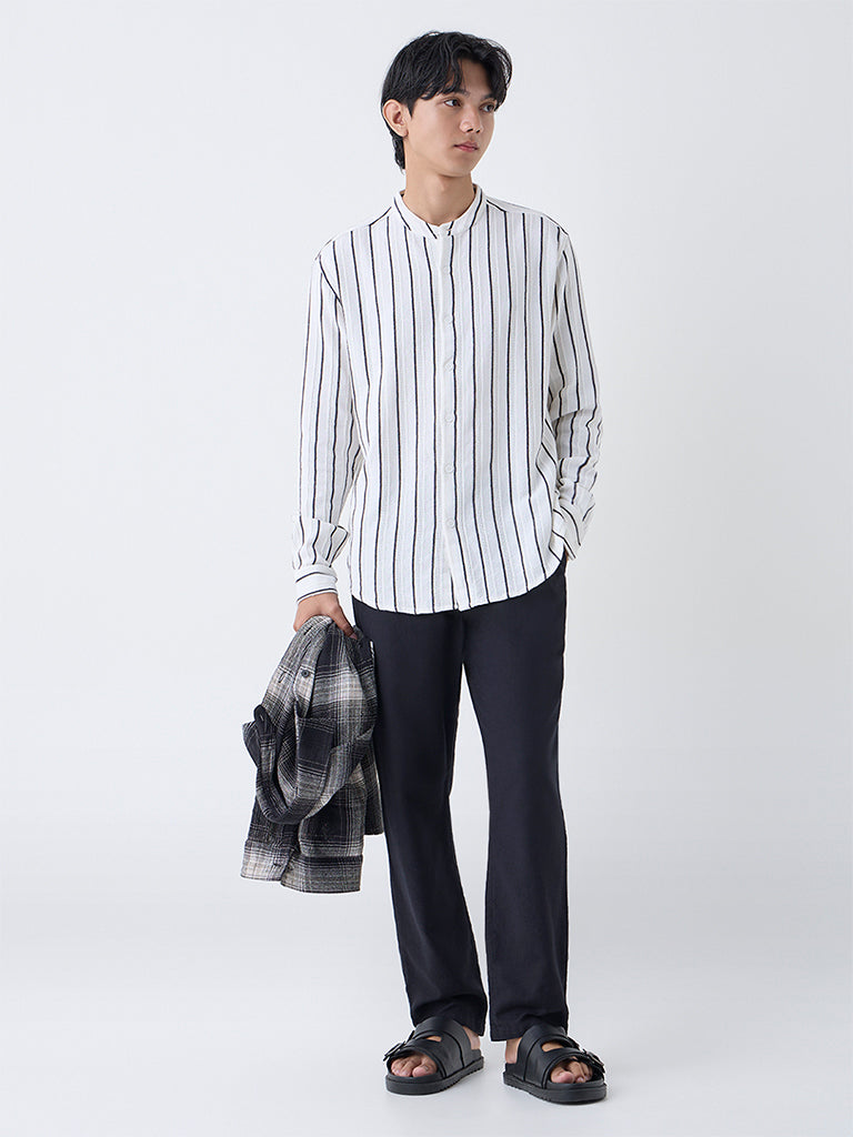 ETA Off-White Striped Relaxed-Fit Cotton Shirt - Image 2