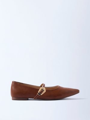 LUNA BLU Tan Mary Jane Shoes