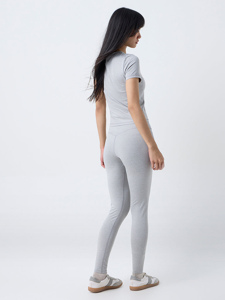 Studiofit Nuoflexx Grey Ruched High-Rise Leggings - Image 4