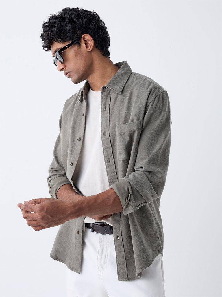 WES Casuals Olive Solid Relaxed-Fit Cotton Shirt - Image 3