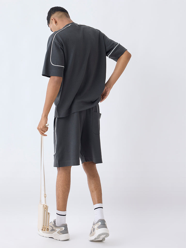 Studiofit Charcoal Text Pattern Relaxed-Fit Mid-Rise Cotton-Blend Shorts - Image 5