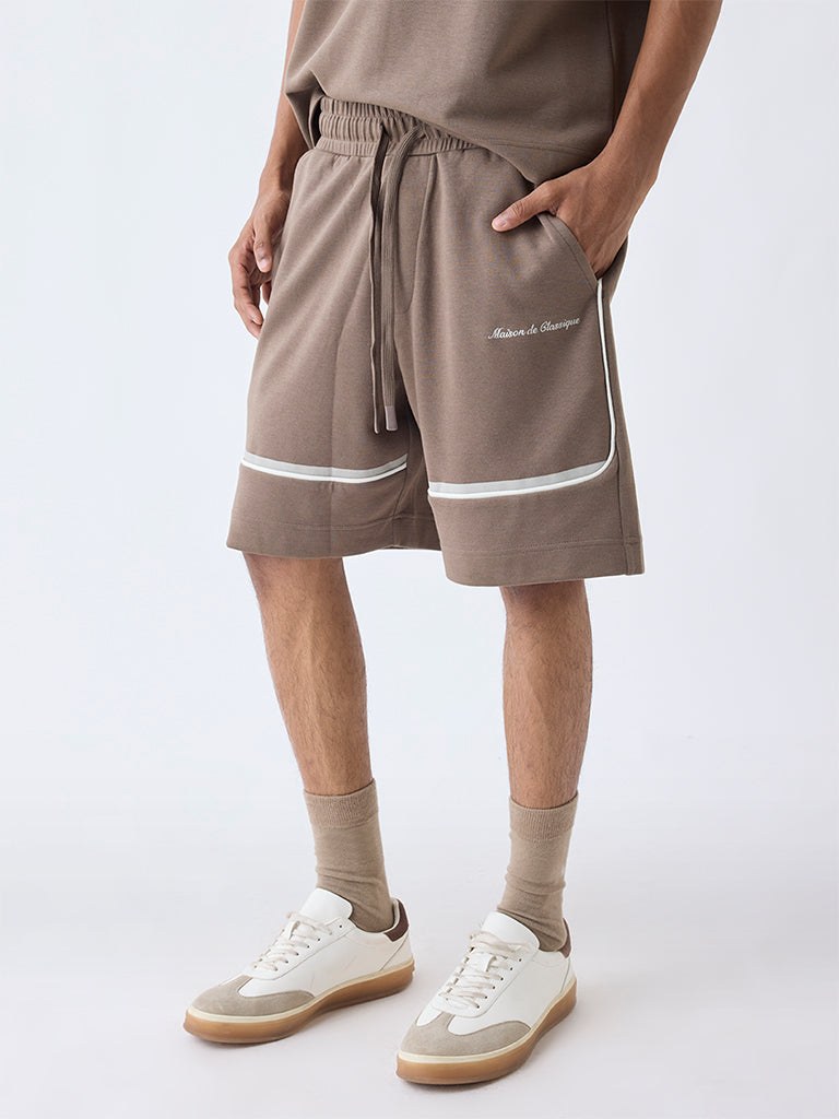 Studiofit Taupe Text Printed Relaxed-Fit Mid-Rise Cotton-Blend Shorts - Image 3