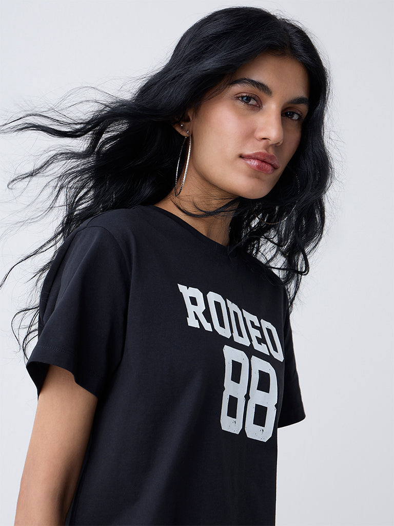 Nuon Black Numerical Print Cotton T-Shirt - Image 3