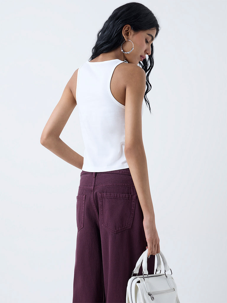 Nuon White Text Printed Top - Image 4