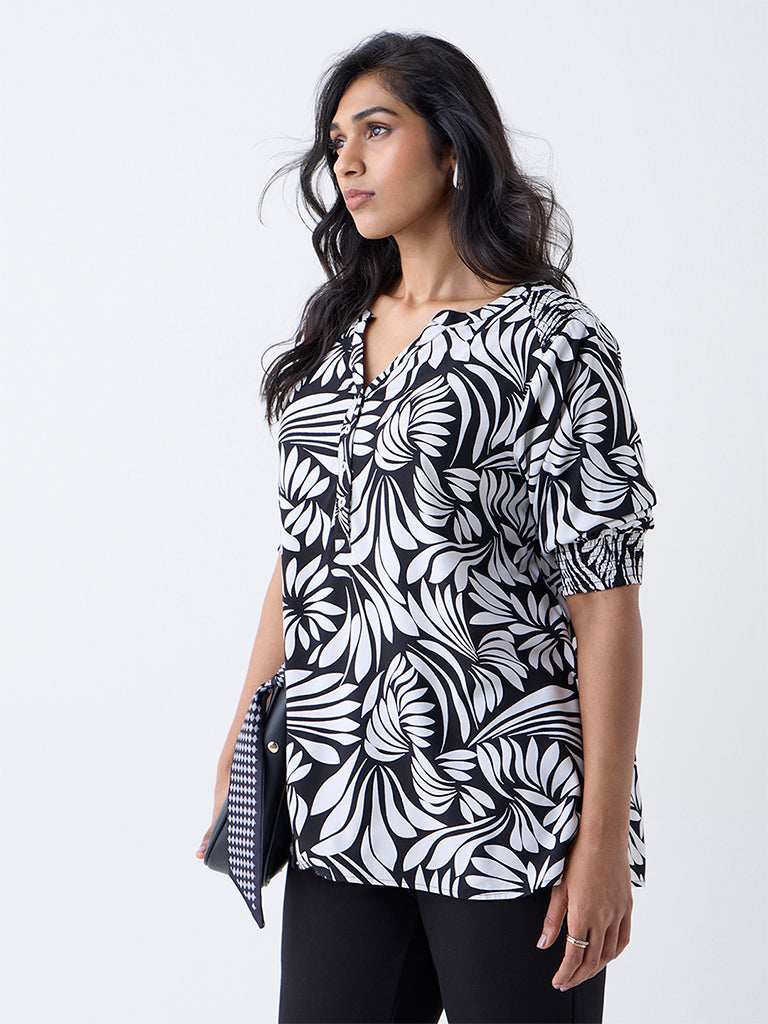 Gia Black Printed Blouse - Image 2