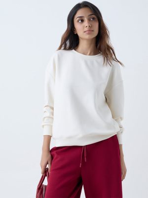 Studiofit Off-White Solid Sweatshirt