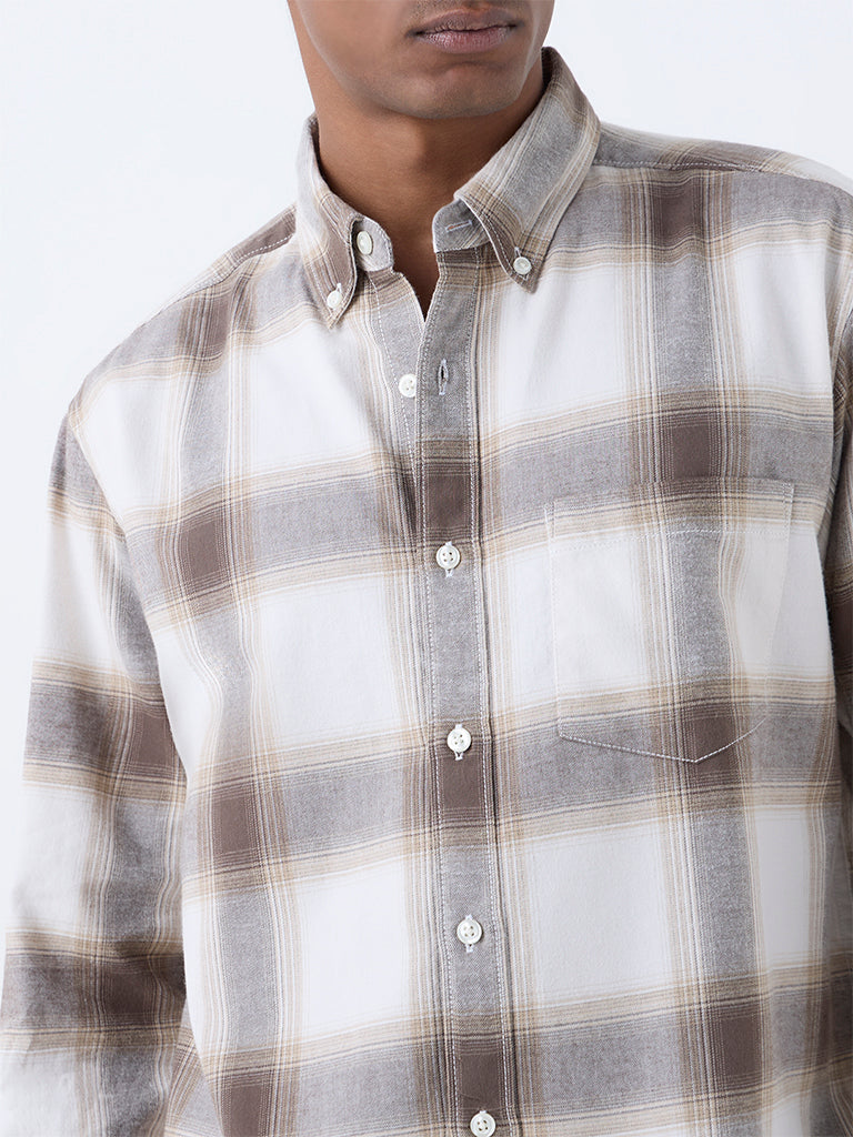 WES Casuals Brown Checkered Relaxed-Fit Cotton Shirt - Image 3