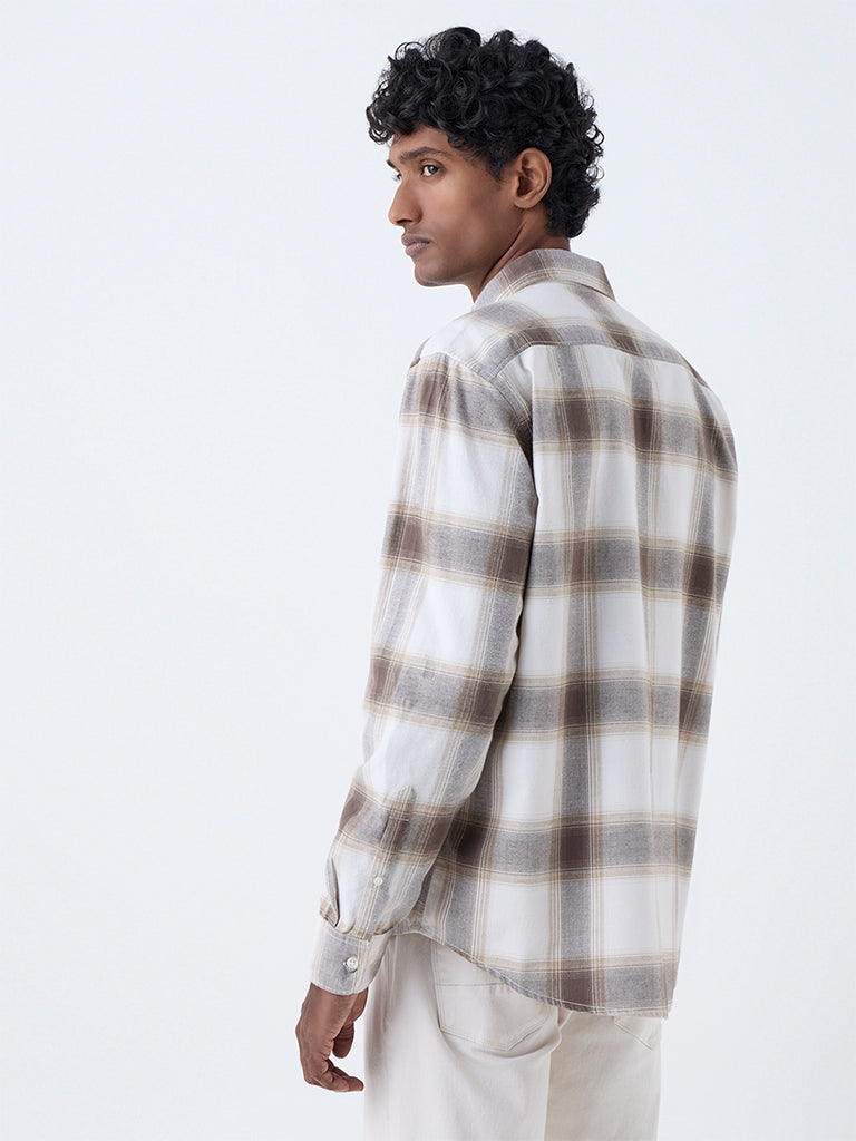 WES Casuals Brown Checkered Relaxed-Fit Cotton Shirt - Image 4