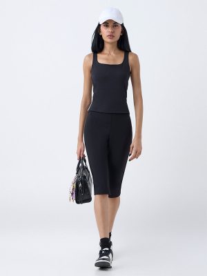 Studiofit Black Solid High-Rise Capri