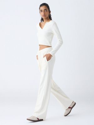 Studiofit Off-White Solid High-Rise Pants