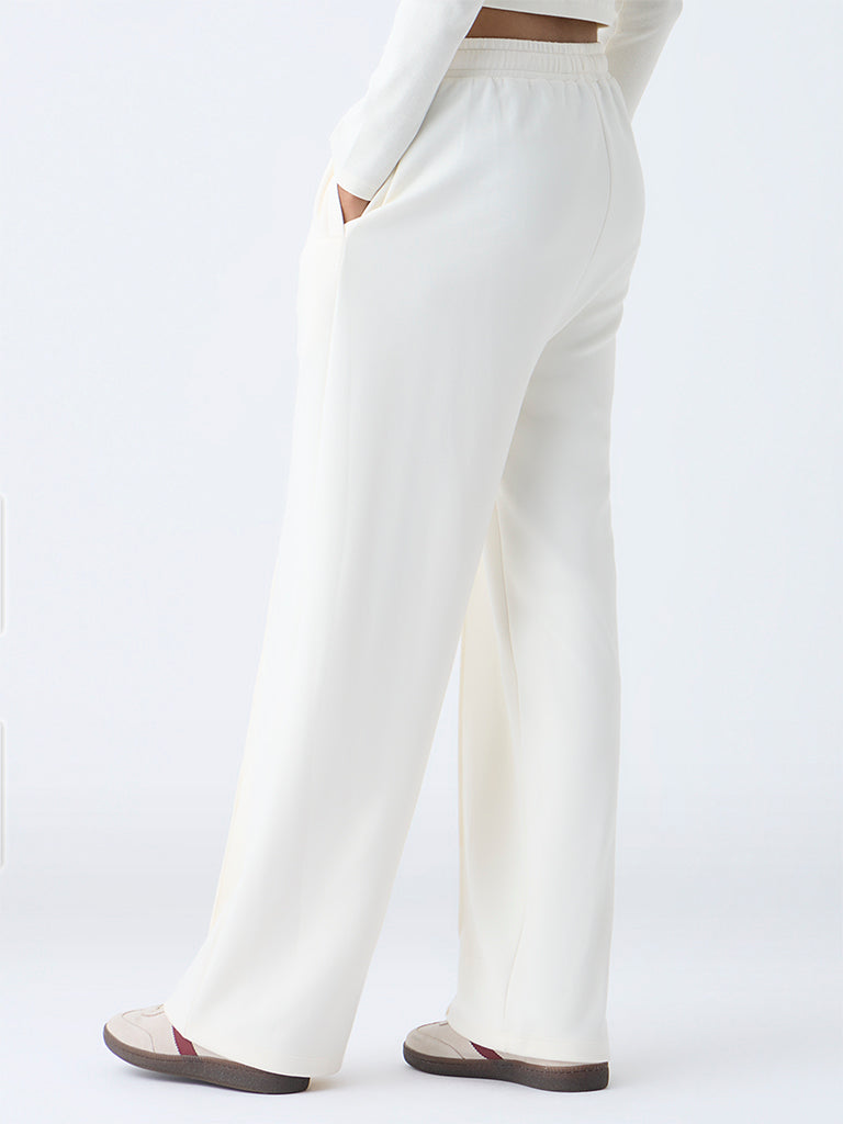 Studiofit Off-White Solid High-Rise Pants - Image 4