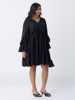 Gia Black Solid Balloon Dress