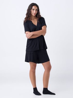 Wunderlove Black Ribbed High-Rise Shorts