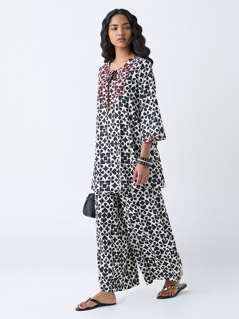 Utsa Black Printed Tunic - Image 2