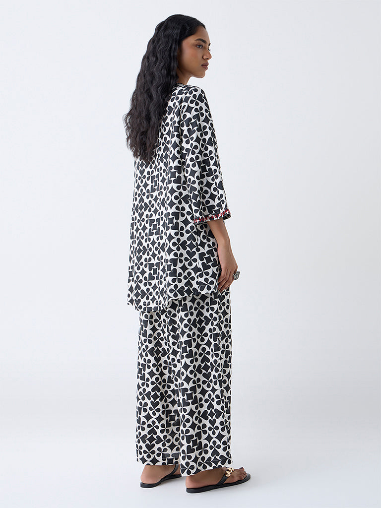 Utsa Black Printed Tunic - Image 4