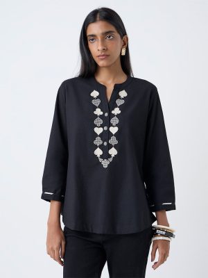 Utsa Black Embroidered Cotton-Blend Tunic