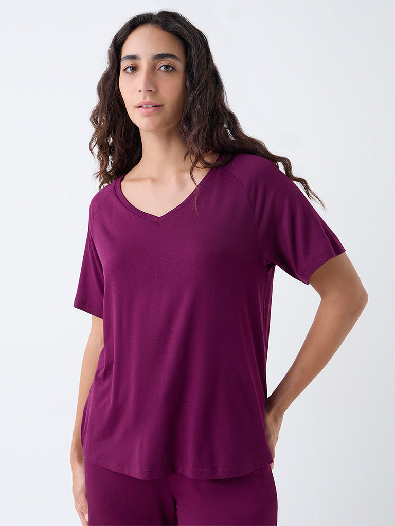Wunderlove Plum Solid T-Shirt - Image 2