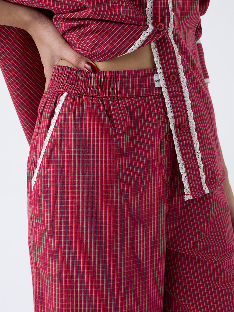 Superstar Red Checkered High-Rise Cotton Pants - Image 3